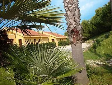 L'oasi Di Selinunte Hotel 4*